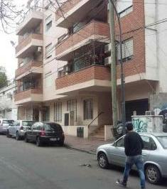 Garage de 1 ambiente, Córdoba · Cochera Zona Tribunales Artigas 450