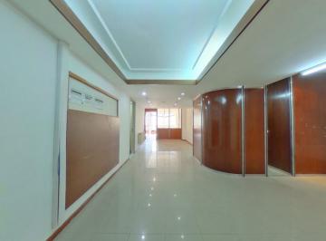 Oficina comercial de 1 ambiente, Monserrat · Oficina en Venta en Centro con Vista a Av Corrientes - 391 m² y 3 Cocheras.