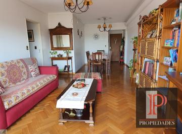 Departamento · 76m² · 4 Ambientes · 4 Ambientes en Banfield Oeste Edificio Banco Galicia Amplio Balcon con Vista Panoramica