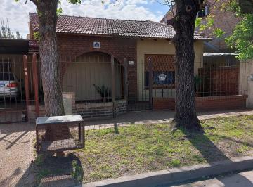 Casa de 5 ambientes, Ituzaingó · Venta Casa en Planta Baja 4 Amb - Ituzaingo Norte - Acepta Permuta
