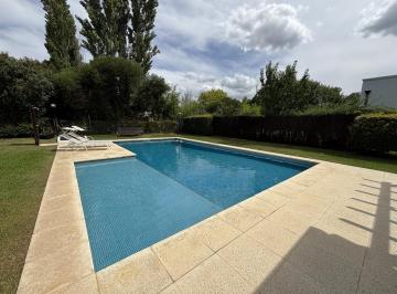 Casa de 5 ambientes, Pilar · Casa en Alquiler - Pilar - El Mirasol -