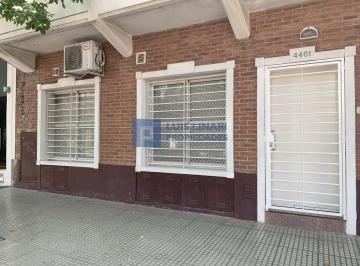 PH de 2 ambientes, Coghlan · Excelente PH en Pb, 2 Amb. 39 m², Ubicado en Coghlan, a 400 m Estación de Tren.