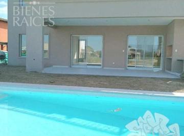 Casa · 232ha · 5 Ambientes · Casa en Venta en El Cantón, Escobar, G. B. a. Zona Norte