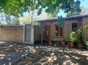 Casa · 150m² · 3 Ambientes · 2 Cocheras · Casa en Venta en Una Planta