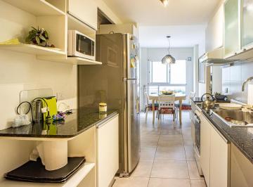 Departamento · 176m² · 4 Ambientes · Departamento de Calidad con Patio - Centro
