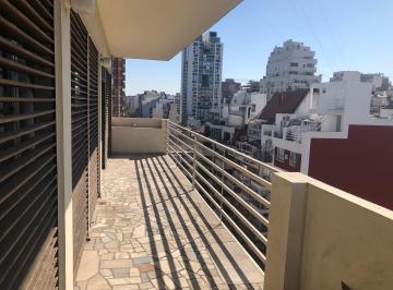 Departamento de 4 ambientes, Parque Chacabuco · Piso de 4 Amb con Dep, en Parque Chacabuco