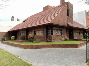 Imagen1 · Parque Luro - Venta Chalet 4 Amb. C/ Cochera, Patio y Terraza