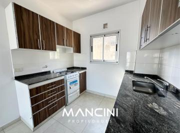 Oficina comercial · 60m² · 3 Ambientes · Piso Uníco de 3 Ambientes Al Frente - Apto Profesional