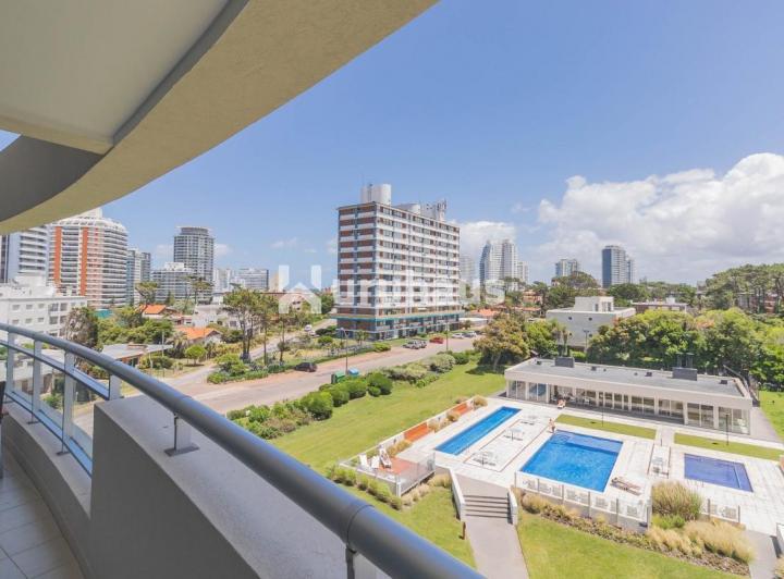 Departamento · 110m² · 3 Ambientes · 1 Cochera