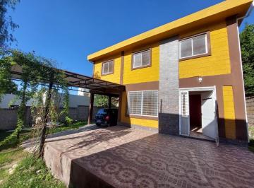 Casa de 12 ambientes, San Antonio de Arredondo · Dos Chalet en Venta en San Antonio de Arredondo, Cordoba