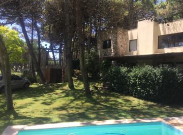Casa de 8 ambientes, Pinamar · Alquiler Casa en Pinamar Zona Exclusiva Norte Playa