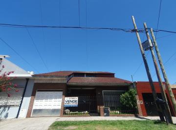 Casa · 120m² · 5 Ambientes · 2 Cocheras · Casa - Villa Luzuriaga
