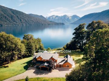 Casa · 360m² · 8 Ambientes · Casa - San Carlos de Bariloche