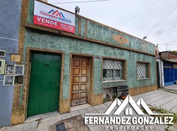 Casa de 5 ambientes, Lanús · Casa Para Dos Familias Sobre Lote de 8,30 X 51 m.