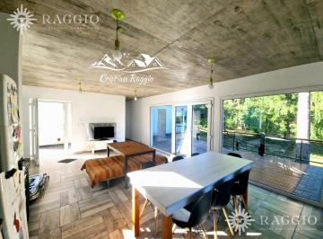 Casa · 92m² · 3 Ambientes · Casa 92 m² S/lote de 796 m², Barrio Privado C/pileta y Spa! Lago Puelo (Cr - 111)