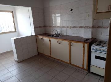 Departamento de 5 ambientes, Luzuriaga · Depto 3 Dorm.