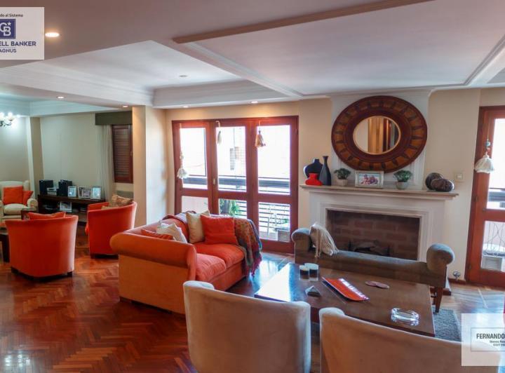 Departamento · 295m² · 9 Ambientes · 1 Cochera