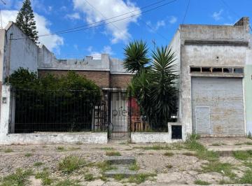 Terreno , La Matanza · Lote de 10 X 24,60 con Casa a Demoler en San Justo a 1/2 Cuadra de Av Villegas