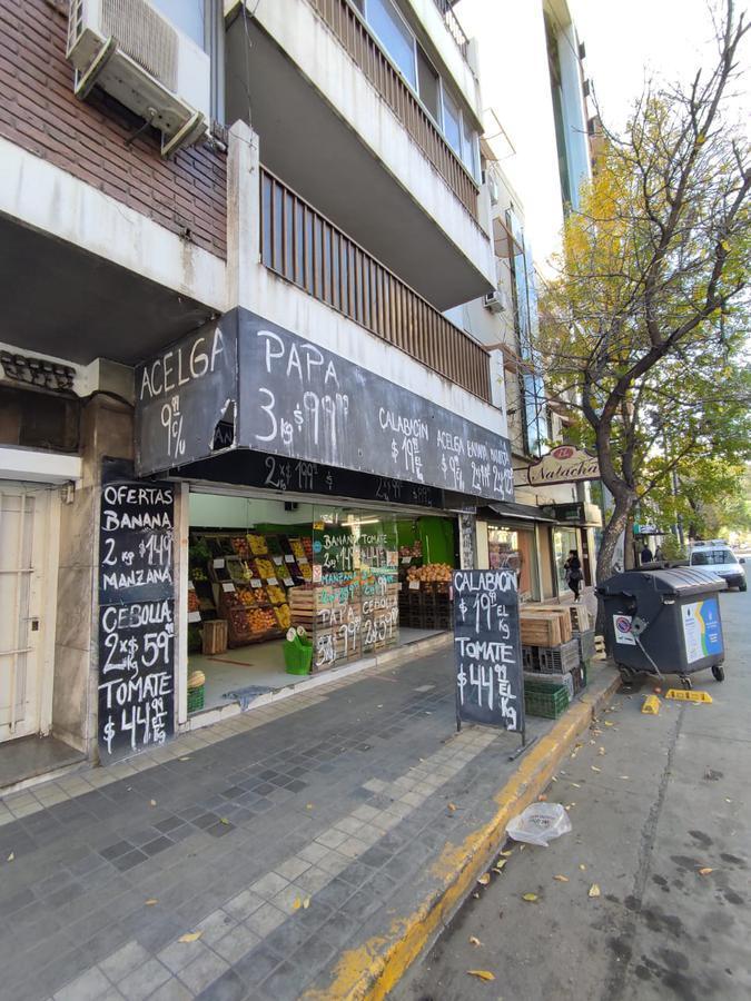 Av Colón, Alberdi, Córdoba