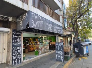 Local comercial · 40m² · A m de Plaza Colón Importante Renta