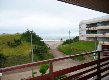 Casa de 5 ambientes, Villa Gesell · Apto Credito. Retasado. Casa Vista Al Mar