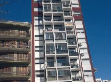 Departamento de 2 ambientes, Avellaneda · Departamento 2 Ambientes en Venta Zona Wilde Ctro./ Estacion Wilde.