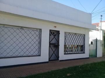 PH de 3 ambientes, Lanús · Vende! Hermoso Tipo Casa Al Frente de 3 Ambientes con Terraza - Impecable!