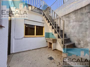 Casa · 35m² · 2 Ambientes · Departamento Interno de Pasillo un Dormitorio en Venta Arroyito