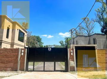 Terreno · 240m² · Lote Baldío Central | Barrio Villa Aurora | del Viso
