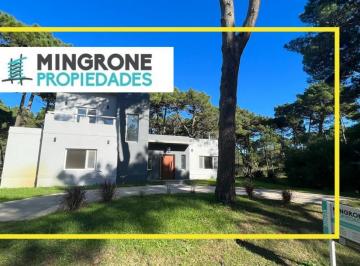 Casa de 4 ambientes, Pinamar · Cod 264 - Casa Alamos