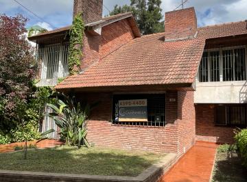 Casa de 6 ambientes, Almirante Brown · Chalet Amplio y Funcional en Excelente Ubicación