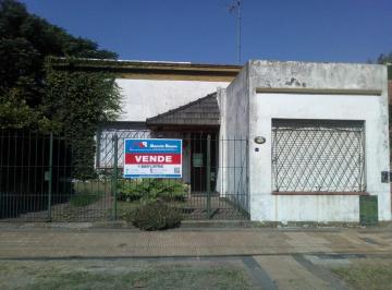 Casa · 1m² · 3 Ambientes · 1 Cochera · Temperley Casa en Venta Buena Ubicación Oportunidad Retasada