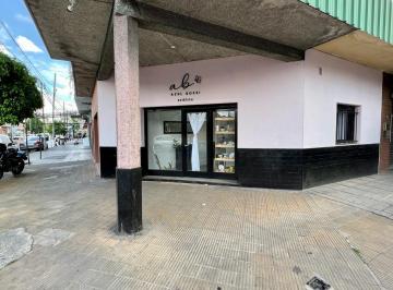 Local comercial de 1 ambiente, La Matanza · Local Comercial 26 m² - en Esquina - en Centro Comercial - con Renta