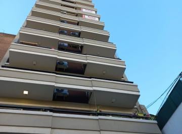 Departamento de 1 ambiente, Flores · Excelente Monoambiente, Piso Alto, Muy Luminoso.