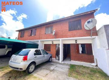 Casa de 3 ambientes, Mar del Tuyú · Venta Duplex Amoblado Excelente Ubicacion en Mar del Tuyu 2 E/ 61 y 62 Escucha Propuestas