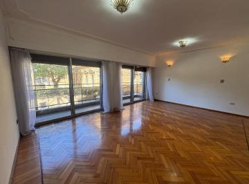 Departamento · 156m² · 4 Ambientes · 1 Cochera · Amplio 3 Dorm. en Venta!
