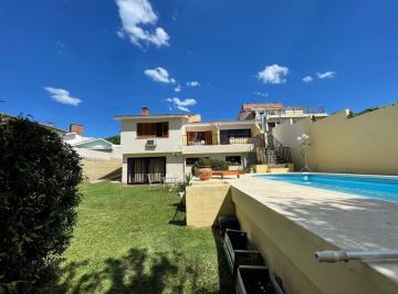 Casa · 290m² · 4 Ambientes · Se Vende Casa en La Cuesta Villa Carlos Paz