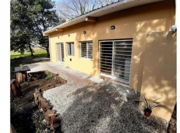 Casa · 50m² · 2 Ambientes · Casa 2 Ambientes con Amplio Terreno en El Barrio Colina Alegre. Apto Credito