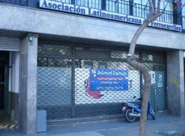 Local comercial · 536m² · Local - Monserrat