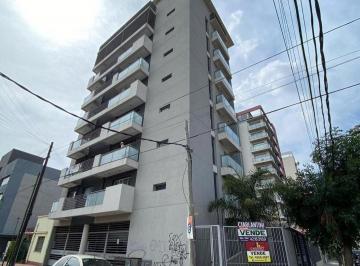 Departamento de 4 ambientes, Berazategui · Venta: Hermoso Piso en Edificio "Alondras Iv", en Berazategui Centro