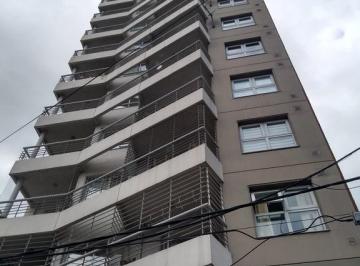 Departamento · 70m² · 3 Ambientes · Amplio Depto. de 2 Dorm. - Ventilación Cruzada - Amenities!