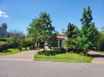 Casa de 4 ambientes, Moreno · Casa en Venta en Country Banco Provincia