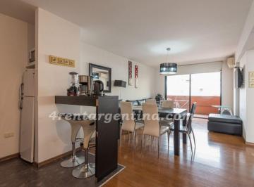 Departamento de 3 ambientes, Abasto · Departamento Para 4 Personas en Alquiler Temporario en Abasto