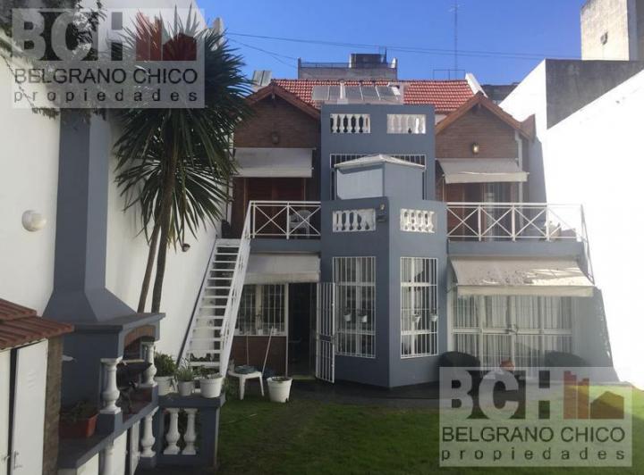 Terreno · 320m² · 5 Dormitorios · 2 Cocheras