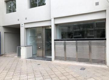 Garage · 15m² · Pelegrini 300