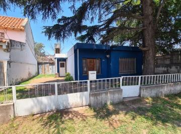 Casa de 3 ambientes, Rosario · Fisherton - a Reciclar - 281 m. de Terreno