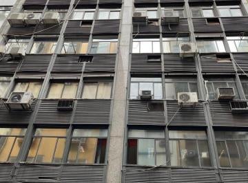 Oficina comercial · 298m² · 1 Cochera · Oficina en Alquiler en Plaza Roma