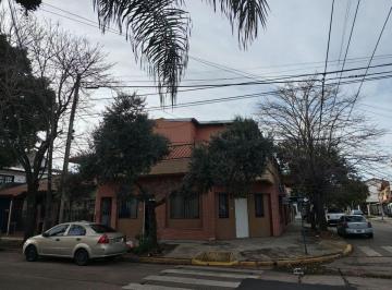 PH de 2 ambientes, Vicente López · PH 2 Ambientes con Amplio Balcón Corrido - Carapachay