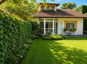 KNK-KNK-3812_2 · Oportunidad Venta Casa 3 Ambientes con Amplio Jardin