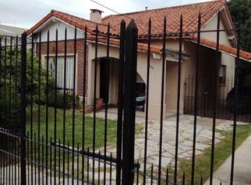 Casa de 2 ambientes, Esteban Echeverría · Chalet 3 Ambientes. Venta
